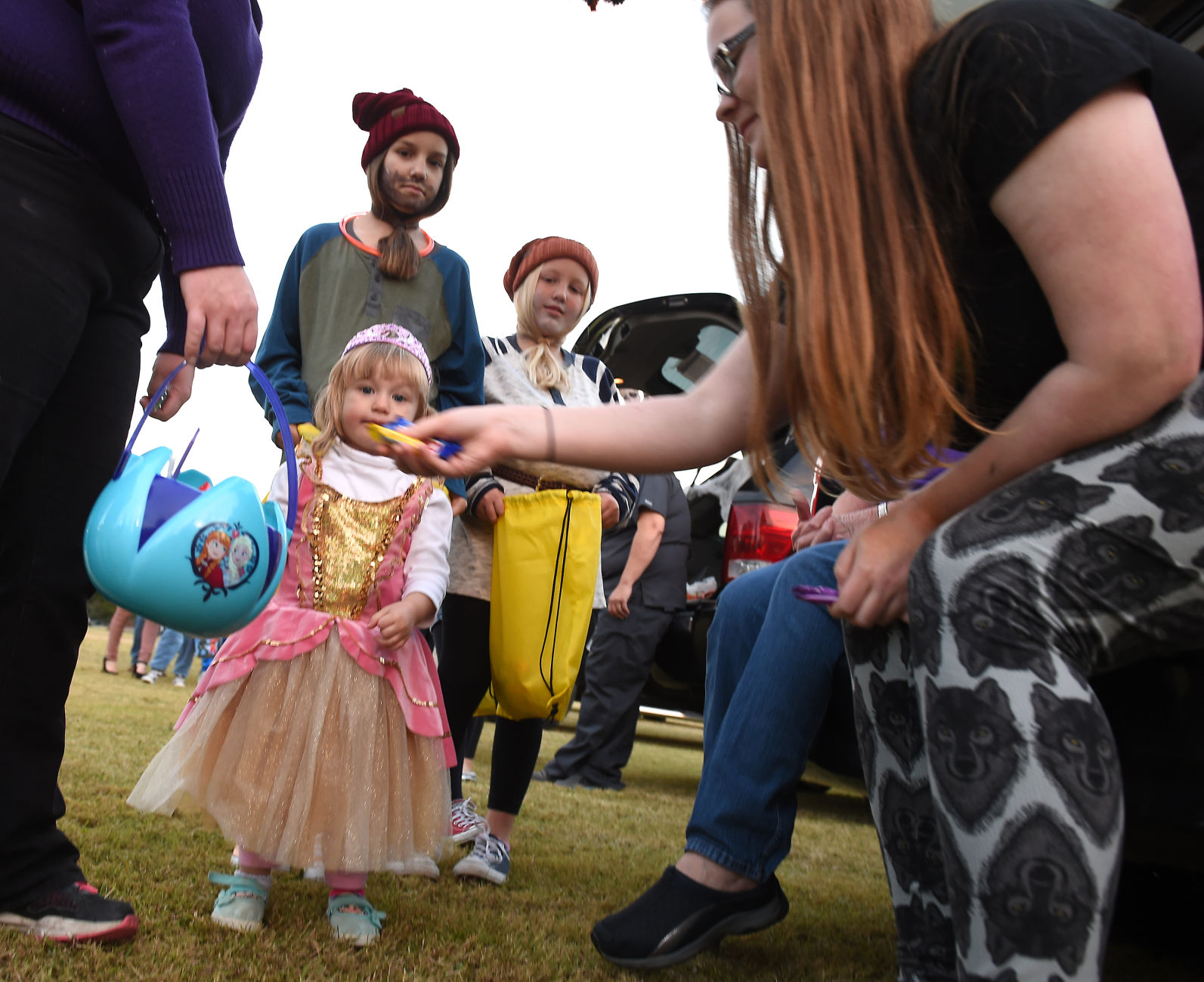 BR.trunkortreat.110117 064.jpg